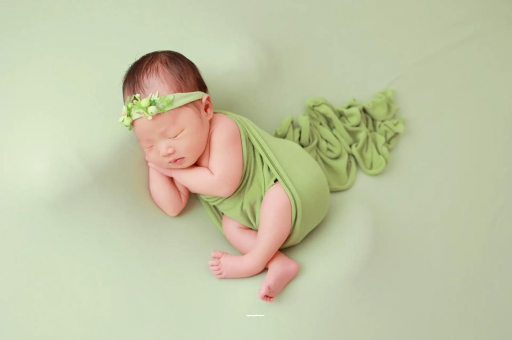 浚县宝宝在肚子里打嗝